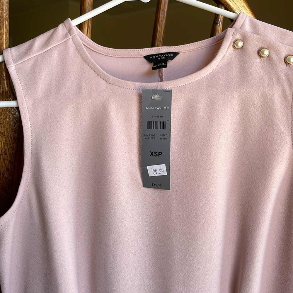 NWT rose petal color peplum top